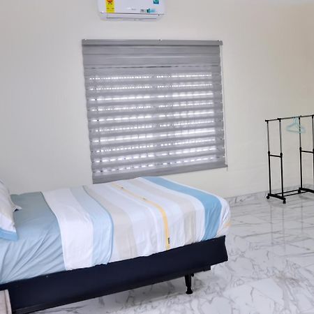 Queens Place Hotell Accra Eksteriør bilde