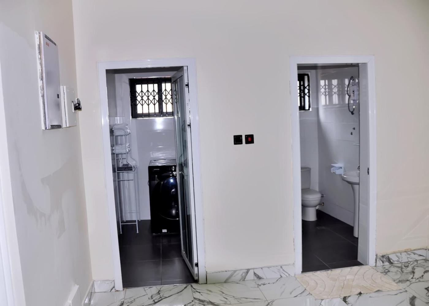 Queens Place Hotell Accra Eksteriør bilde