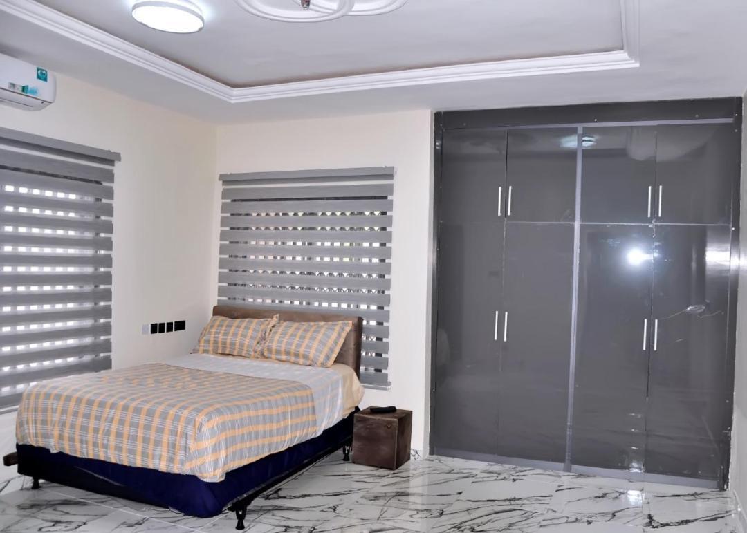 Queens Place Hotell Accra Eksteriør bilde